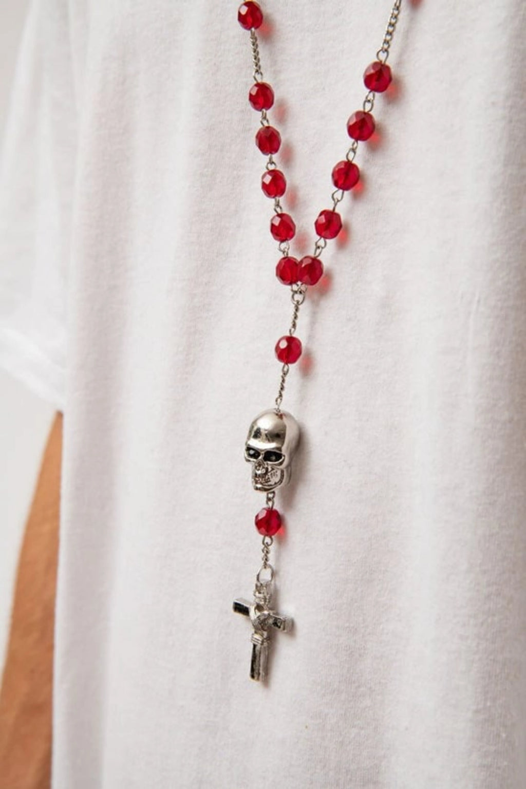 HTC Los Angeles – Mistery Necklace Red